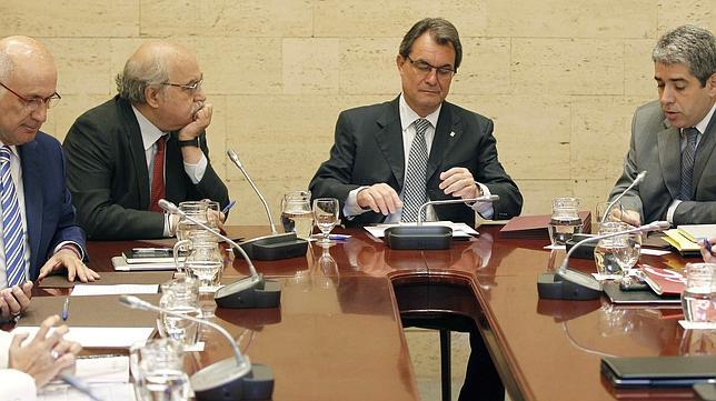 El Govern presenta una propuesta de pacto fiscal a la medida del PSC