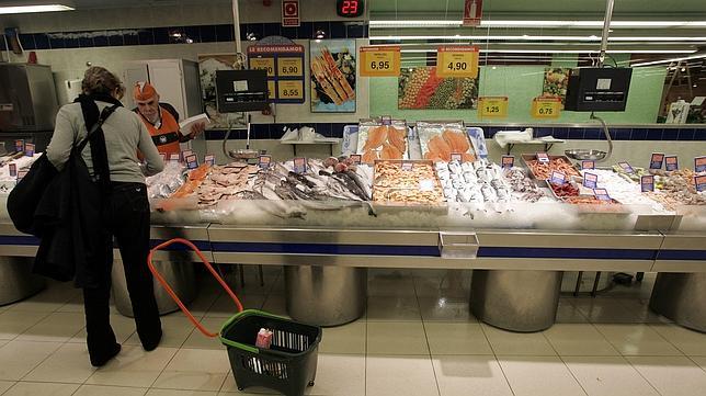 Las familias gastarán 600 euros más al año por la subida del IVA