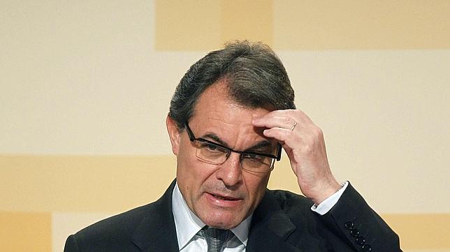 Mas pide «compartir» los sacrificios económicos y no «culpar» a autonomías