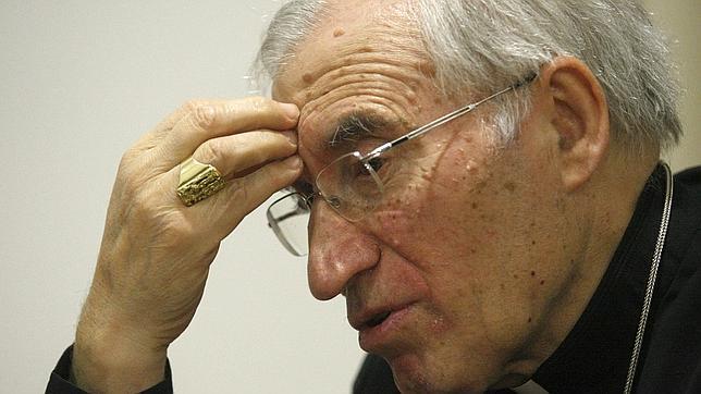 Rouco cree que la libertad de horarios comerciales amenaza el descanso familiar en domingo