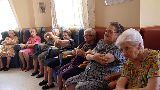 Galicia sigue perdiendo población, 11.508 personas en un año