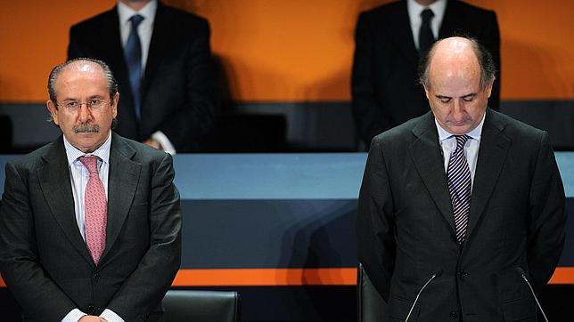 Luis  del Rivero reaparece en la junta de accionistas de YPF