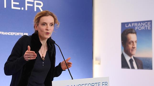 Una mujer se presenta por primera vez para liderar el centro-derecha francés