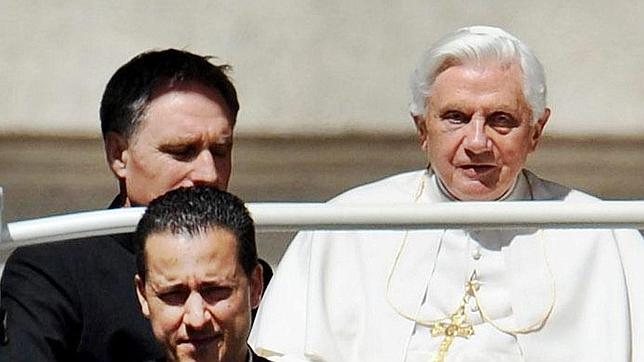 El mayordomo Paoletto escribe al Papa para pedirle perdón