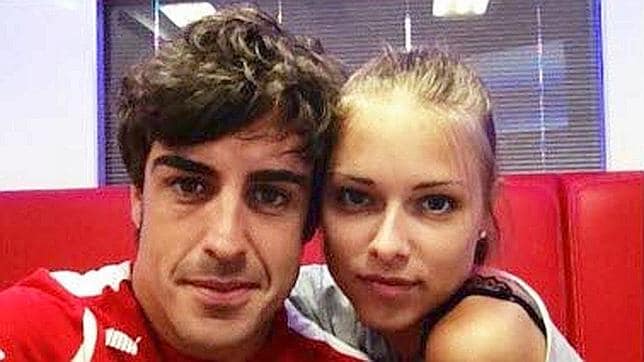  Fernando Alonso celebra su   cumpleaños junto a su nueva novia
