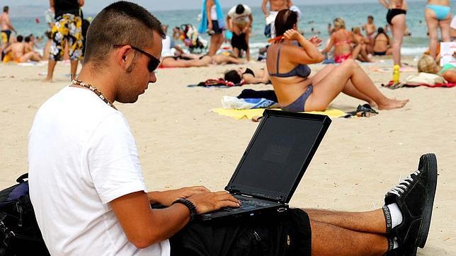 Diez consejos para conseguir «desconectar» en vacaciones