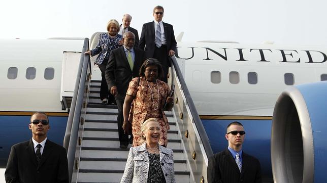 Las promesas «vacías» de Hillary Clinton para África