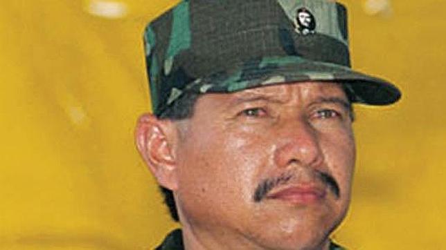 Reaparece en una entrevista en TV un importante jefe de las FARC dado por muerto