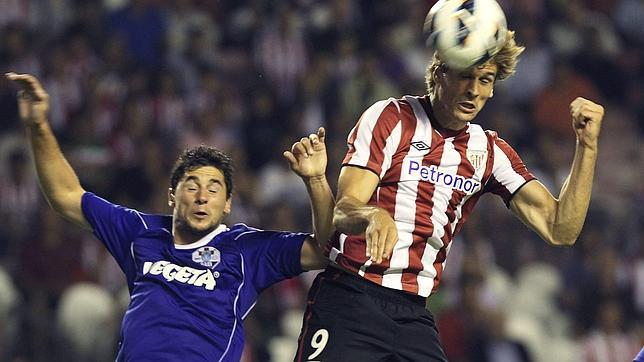 Llorente y el Athletic distancian sus posturas