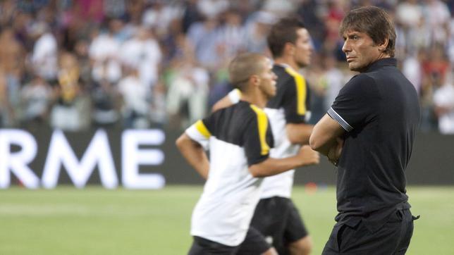 Antonio Conte, sancionado con diez meses de inhabilitación