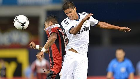Varane: «La llamada de Francia se la debo al Madrid y a Mourinho»