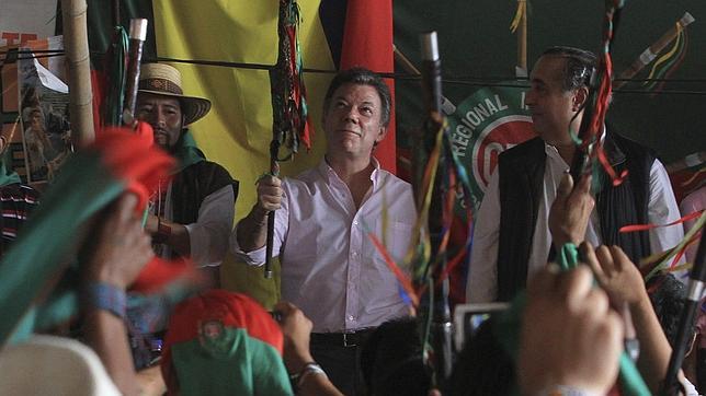 Santos recibe cartas con amenazas enviadas por las FARC