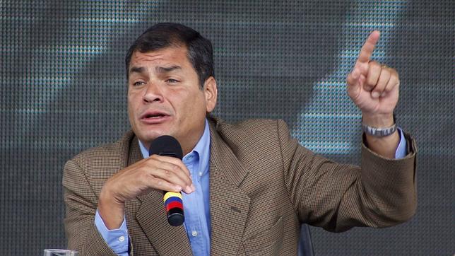 Correa dice que ha habido diálogo y niega la mediación de un tercer país por el caso Assange