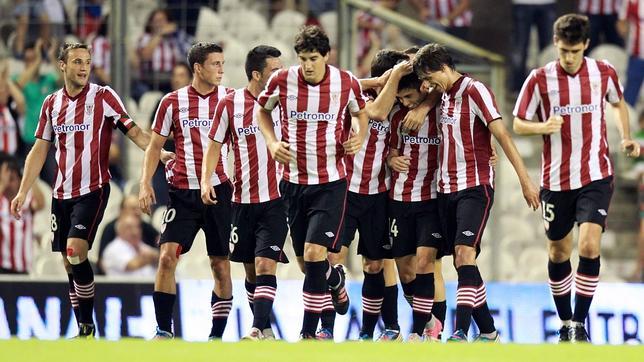 El Athletic olvida sus problemas con una goleada al Helsinki