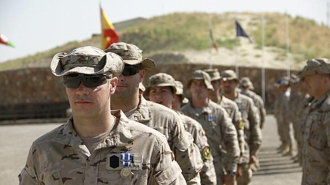 Las tropas españolas en Afganistán sufren cinco ataques fallidos en un día, uno contra el jefe del contingente