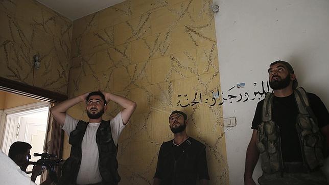 Irán envía tropas a Siria para ayudar al régimen, según el «Wall Street Journal»