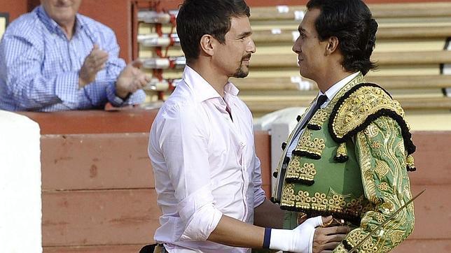 Leandro y Fortes, por la puerta grande de Valladolid