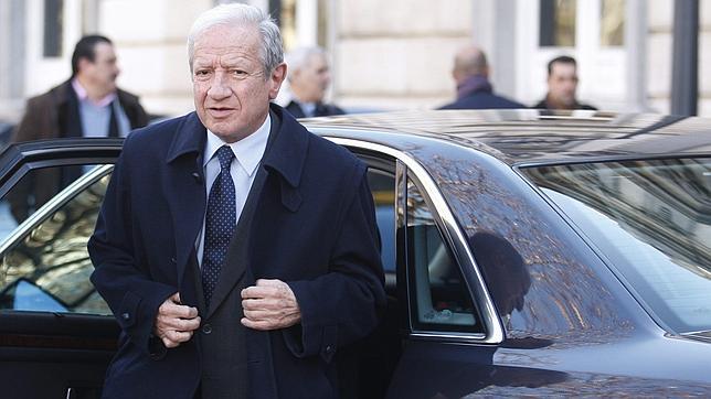 El presidente del TC cree que Fernández Díaz no reveló secretos del «caso Cordón»