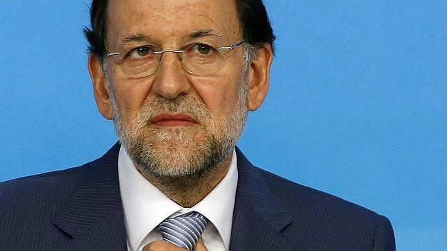 Rajoy buscará el «ok» de Merkel a la compra de deuda