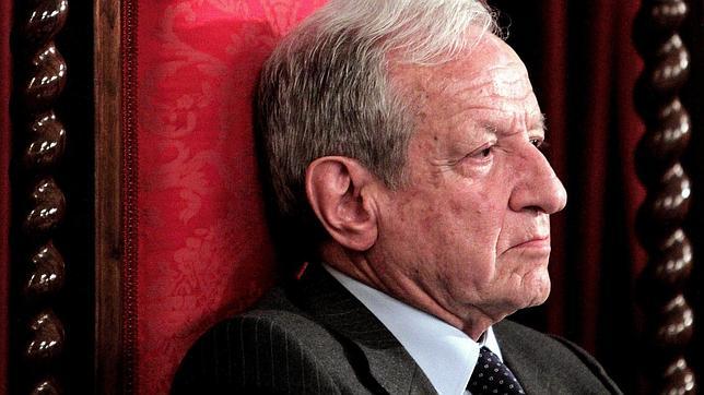 Pascual Sala duplica la media de viajes internacionales de sus predecesores