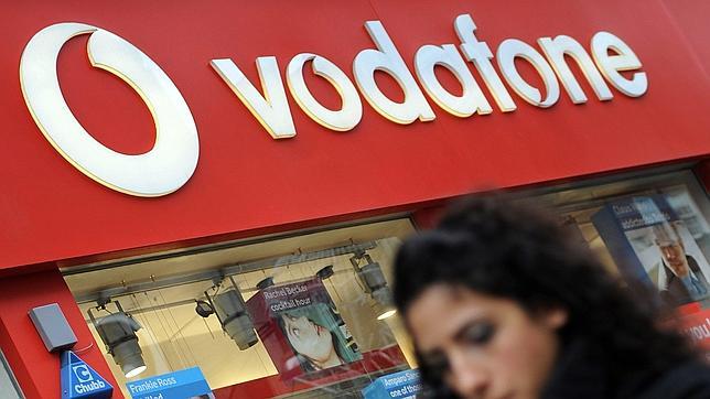 COCEMFE y Fundación Vodafone desarrollan un programa de alfabetización tecnológica
