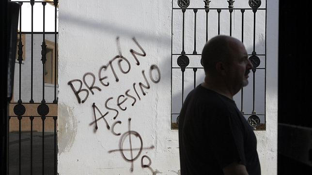 Condenado a nueve meses de cárcel un padre por decir a su esposa que compartía lo hecho por Bretón