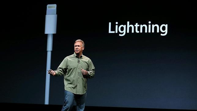 Apple no regala nada: el adaptador para el nuevo cargador cuesta 29 euros