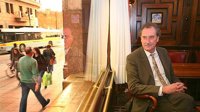«Es preocupante la entrada de las pseudociencias en la universidad española»