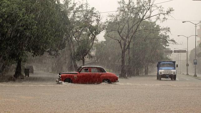 Elecciones EE.UU. 2012: Las campañas de Romney y Obama se enzarzan sobre Cuba