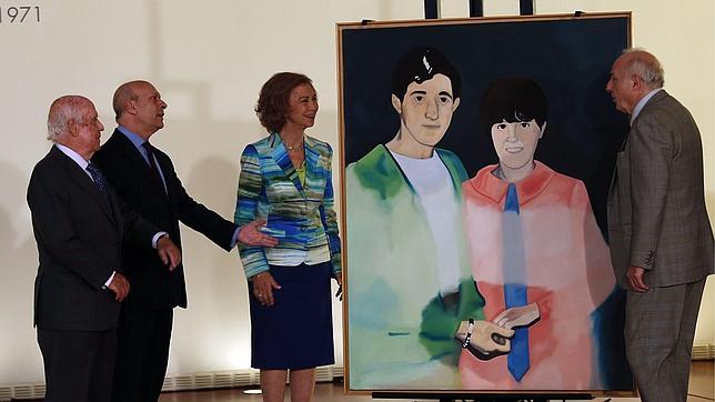 Doña Sofía preside la donación de un cuadro de Arroyo al MNCARS
