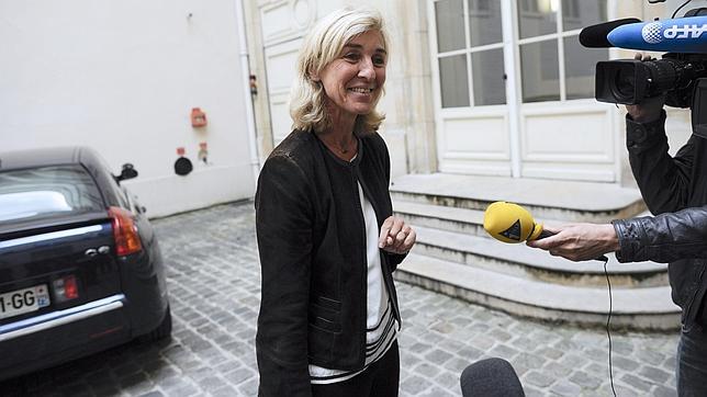 Francia pide a Facebook que explique la polémica por la privacidad