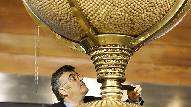 Lotería de Navidad 2012: «¿Y si cae aquí?»