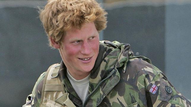 Buckingham no iniciará acciones legales por las fotos del Príncipe Enrique desnudo