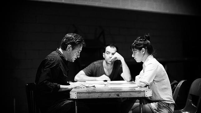 David Selvas dirige en el Romea una «Oleanna» con toques de thriller