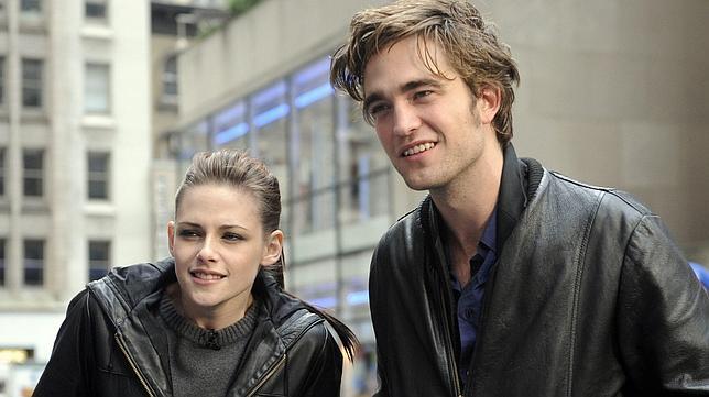 Los amigos de Kristen Stewart y Robert Pattinson no apuestan por su relación