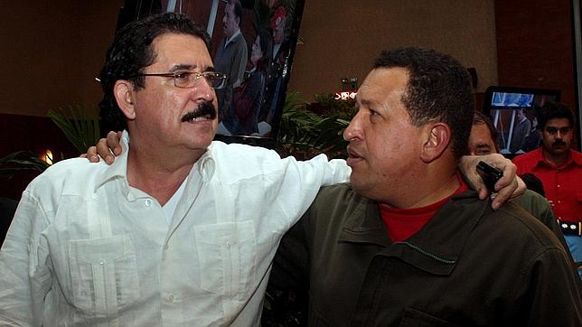 Honduras investiga una «donación» millonaria de Chávez al Gobierno de Zelaya