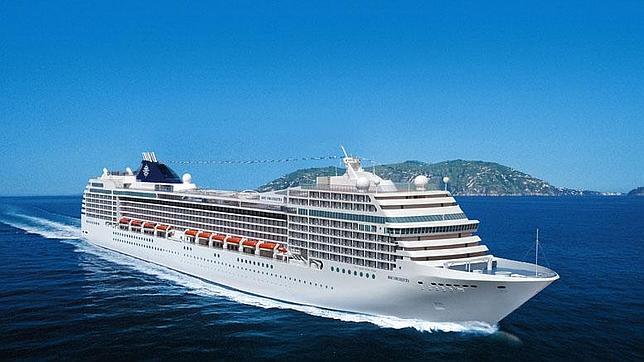 Medican a los 2.800 ocupantes de un crucero en Italia por varios casos de meningitis
