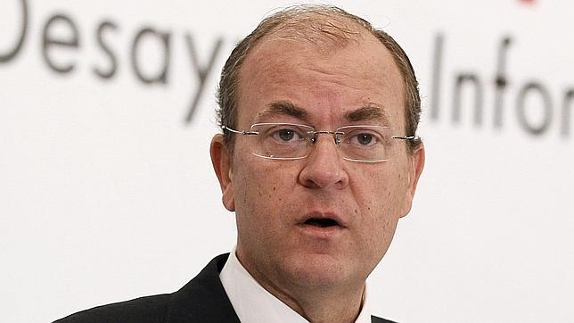 Monago cree que el «ping pong» político ha producido la desafección ciudadana