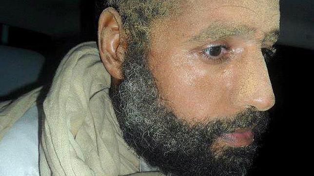 Libia pide al TPI más tiempo para juzgar al hijo de Gadafi