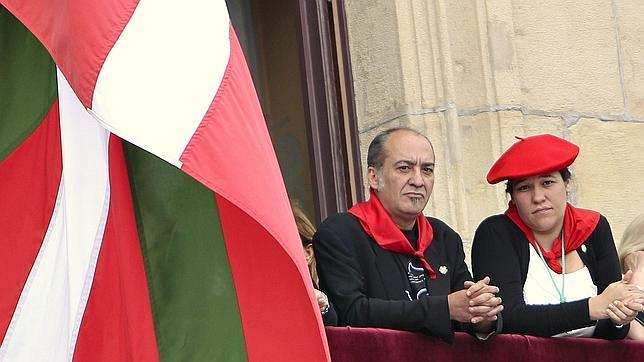 Bildu se acuerda del español para captar votos