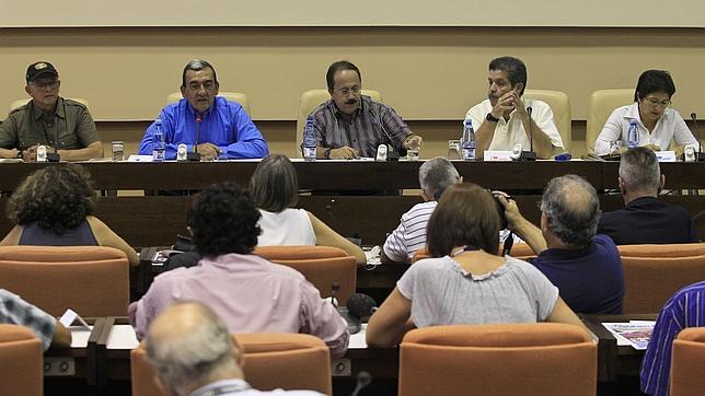 Colombia y las FARC confirman el comienzo de las negociaciones el jueves en Oslo