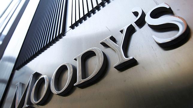 Moody's da aire a España y mantiene la nota de la deuda