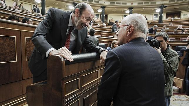 Rubalcaba afirma que no se siente cuestionado