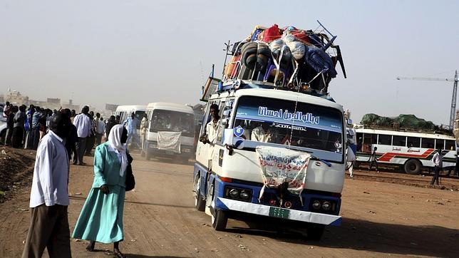 Proyecto faraónico para asfaltar las carreteras del país y dar salida a su economía