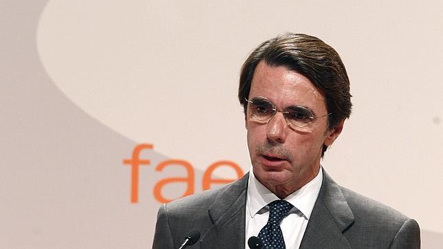 Aznar, hospitalizado por una fuerte gastroenteritis