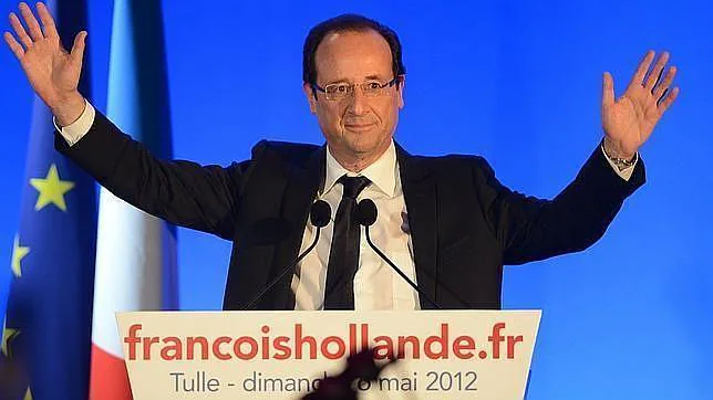 Hollande baraja crear una ley que obligue a Google a pagar a los editores