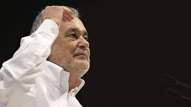 Griñán afirma que «en absoluto» se plantea liderar el PSOE