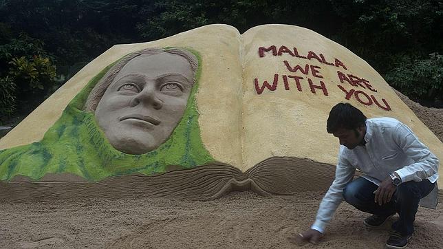 La hermana del autor del atentado contra Malala pide perdón a la activista paquistaní