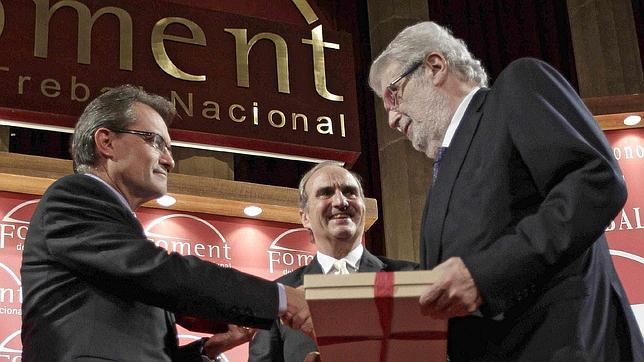 La patronal catalana pide una campaña sin populismo