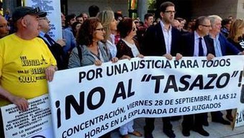 Los abogados inauguran el mes de protestas contra las reformas de Gallardón